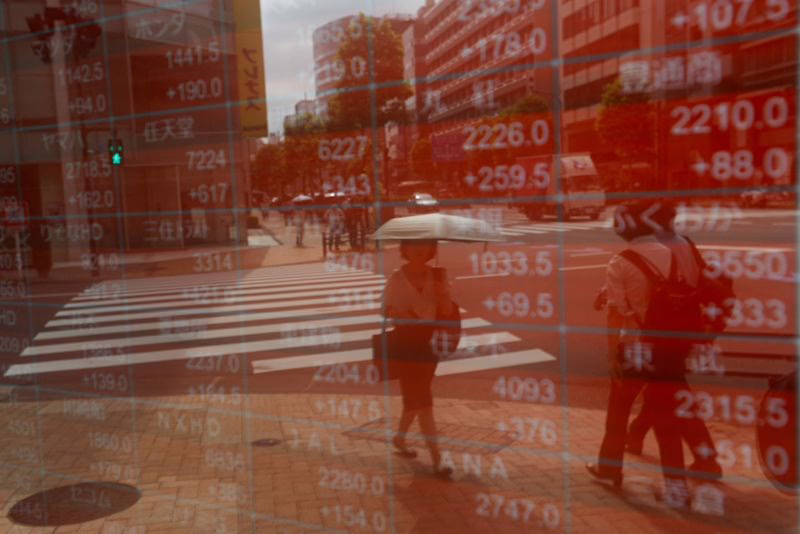 Dollar rebounds and stocks climb with all eyes on Trump 2.0 By Reuters